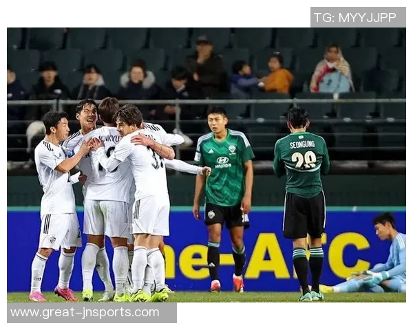 苏宁迎战全北现代CCTV直播解析双方战术与球员表现 苏宁迎战全北现代CCTV直播解析双方战术与球员表现